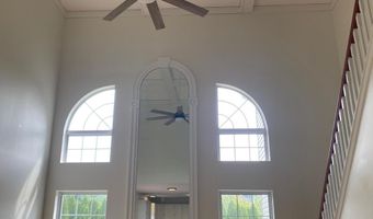102 SWEETHOLLOW Dr, Bear, DE 19701