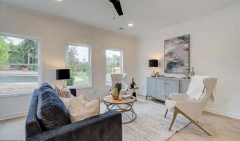 121 Priestwood Ln, Acworth, GA 30102