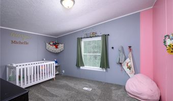 6897 N Bogardus Rd, Austin, IN 47102