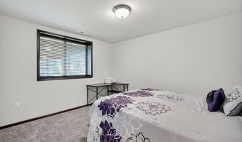 2624 4th Ave SW, Altoona, IA 50009