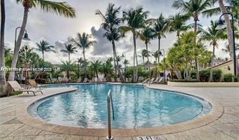 3206 NE 212th St, Aventura, FL 33180