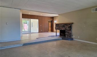 900 S Calico Cir, Anaheim, CA 92804