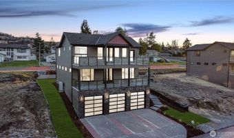 3706 W 3rd St, Anacortes, WA 98221