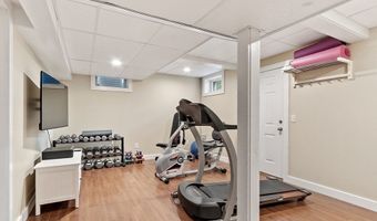 74 Charter Rd, Acton, MA 01720
