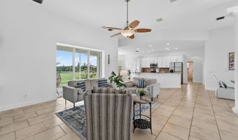 924 BUNKER VIEW Dr, Apollo Beach, FL 33572