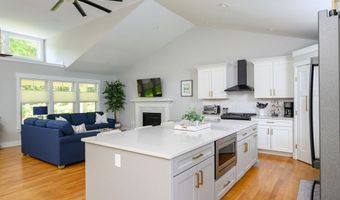 14 Valley Brook Rd, Barnstable, MA 02632