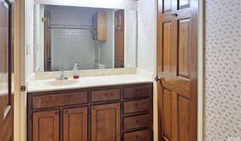 1741 Caddo Cir, Ashdown, AR 71822