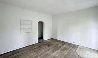 204 MAIN Ave, Matherville, IL 61231