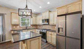 148 Gemstone Ln, Acworth, GA 30101