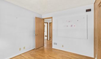 2627 W HEATHER Ave, Appleton, WI 54914