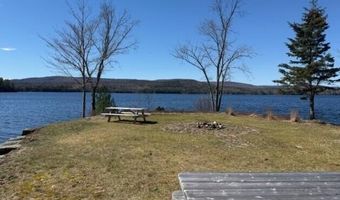 14 Lakeshore Dr, Belgrade, ME 04917