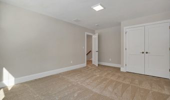 131 County Rd, Amherst, NH 03031