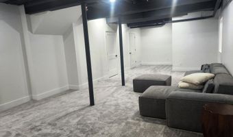 592 Kuehnle Ave, Ann Arbor, MI 48103