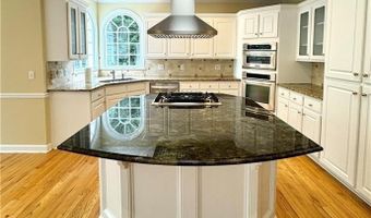 1070 Admiral Xing, Alpharetta, GA 30005