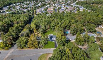 91 Highland Dr, Barnegat, NJ 08005