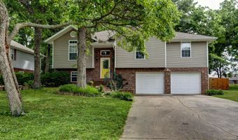 1016 Daniels St, Aurora, MO 65605