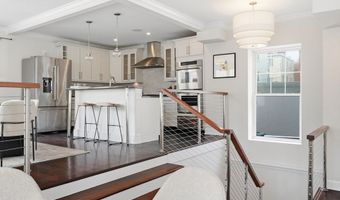 155 W 9th St 1, Boston, MA 02127