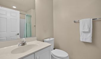 6607 THACKWELL Way 2203, Alexandria, VA 22315
