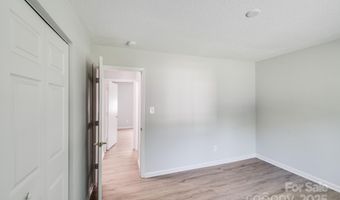 12031 Rock Canyon Dr, Charlotte, NC 28226