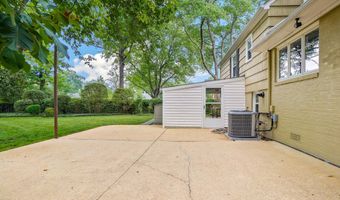 8524 DOTER Dr, Alexandria, VA 22308