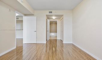 19501 W Country Club Dr 912, Aventura, FL 33180