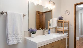 4534 Calavo Dr, La Mesa, CA 91941