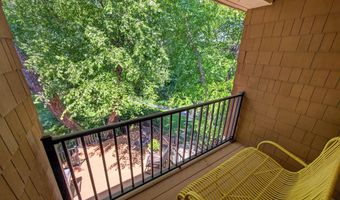 33943 Mill Creek Dr, Adel, IA 50003