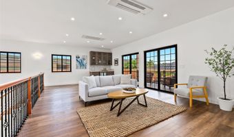 4536 Kolohala St, Honolulu, HI 96816