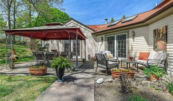 90 Putnam Pike, Johnston, RI 02919