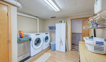 30049 Sunnyside Ct, Arkansas City, KS 67005
