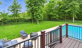 6212 Deer Hollow Rd, Auburn, IN 46706