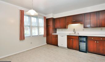 4847 SANGAMORE Rd 24, Bethesda, MD 20816