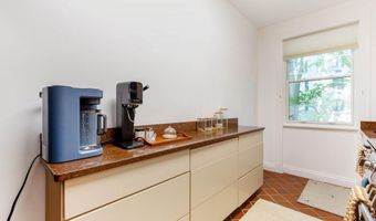 3100 CONNECTICUT Ave NW 230, Washington, DC 20008