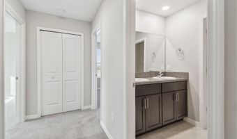 5452 RAINWOOD MEADOWS Dr, Apollo Beach, FL 33572