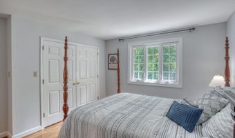 7 PIERSON Dr, Hockessin, DE 19707