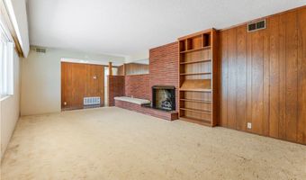 1300 Oak Ave, Carlsbad, CA 92008