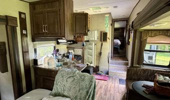 1049 Kingdom Rd, Albany, VT 05820
