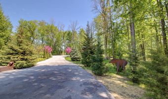 635 Firehouse Rd, Alburgh, VT 05440