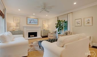 152 Thornhill Dr, Athens, GA 30607