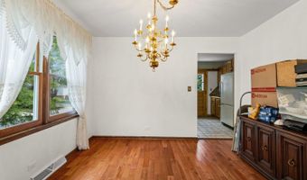 311 W Cypress St, Arlington Heights, IL 60005
