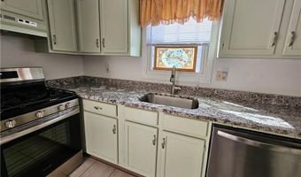 19 Black Walnut Dr, Coventry, RI 02816