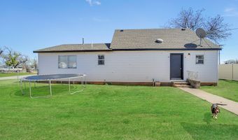 111 N Grand Ave, Willow, OK 73673