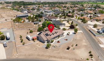680 Buckskin Dr, Fernley, NV 89408