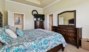6934 OLD BENTON Dr, Apollo Beach, FL 33572