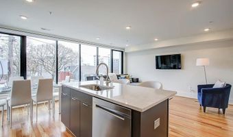 843 UPSHUR St NW 301, Washington, DC 20011