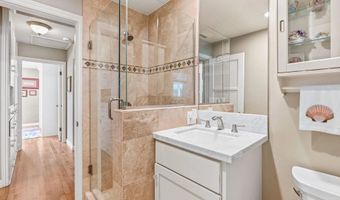 2677 Jefferson St, Carlsbad, CA 92008