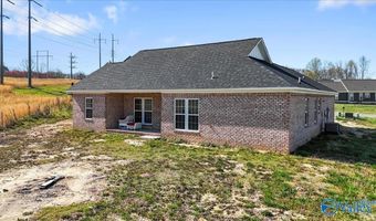 15 Swanee Dr, Albertville, AL 35950
