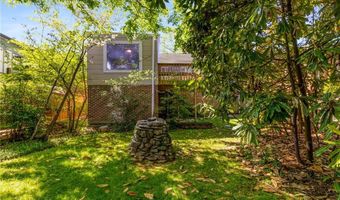 666 Yorkshire Rd NE, Atlanta, GA 30306