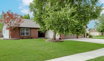 642 Port Dr, Avon, IN 46123