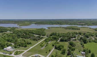 466 Commercial St, Aldrich, MO 65601